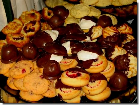 Bakery dessert and pastry platters for large events, conferences and meetings